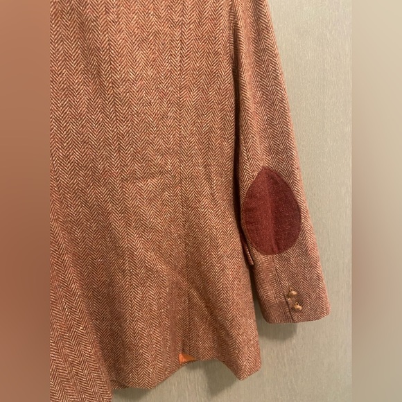 SOLD! Gorgeous vintage wool blend herringbone blazer with elbow patches - Picture 7 of 9